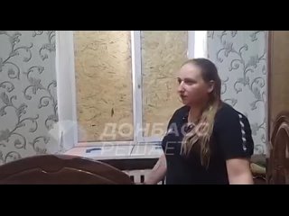 best после вчерашнего обстрела здесь жить невозможно рассказала жительница петровского района донецка её квартира best