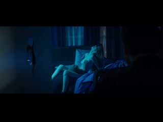 best зои кравиц зои дойч винсент и рокси zoe kravitz zoey deutch vincent n roxxy 2016 best