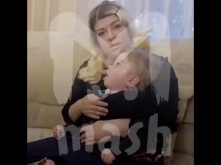 best родители маленького мальчика 18 года спали по очереди спасая ему жизнь best