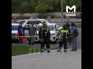 best мужчина покончил с собои заперевшись в каршеринге best