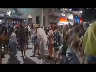 best всё смешалось трансгендеры бодипозитивные феменистки но менты забрали всё одно негра best