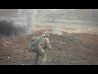 best мотострелки группирои войск восток тренируются захватывать опорные пункты противника на полигонах в тыловой зоне best