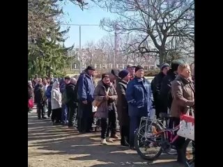 best жители юга украины несмотря на попытки запугивания со стороны провокаторов и бандитов приходят за российской best