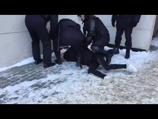 best фашизация режима под предлогом самоизоляции правящий олигархат запретил все митинги и даж mp4 best