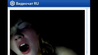 best две молодые девушки раздеваются и мастурбируют в видеочате omegle чат р best