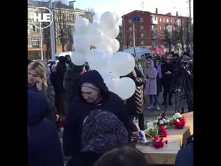 best прошёл год с пожара зимняя вишня best