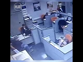 best артистичный вор из зеленограда обчистил счет столичного миллионера прикинувшись им в одном из банков best