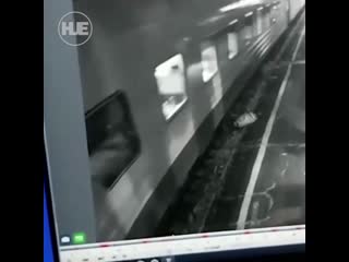 best в амурской области мужчина попал под поезд и лишился обеих ног best