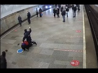 best невероятные приключения мигрантов на москве мигранты и российские менты в московском метро best