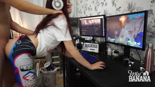 best having a quickie while gaming miss banana best