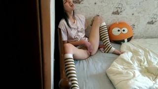 best спалил как сестра дрочит у себя в комнате русское порнодомашнееоргазм сексаналсквирторгазм best