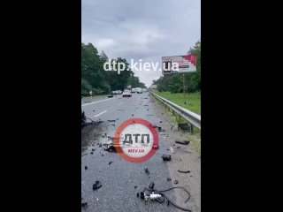 best ряд телеграм каналов распространил информацию о том что на новоирпенской трассе под киевом произошло смертельное best