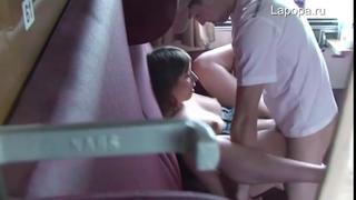 best с подругой в поезде скрытая камера секс порно домашнее порево трахает попка сиськи 18 best
