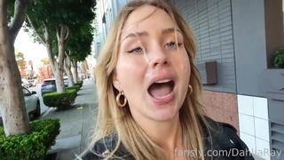 best ненасытная сперможуйка dahlia ray dahliaray блондинка вафлерша минетчица блонди минет отсос в авто большая жопа best