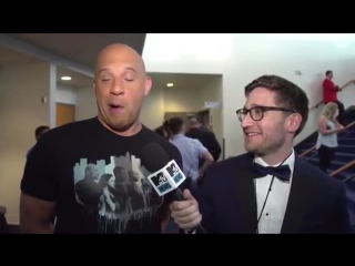 best вин дизель спел и отдал дань памяти полу уокеру vin diesel sings see you again for paul walker at the movie awards best