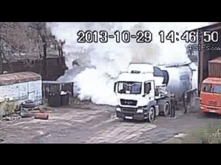 best a truck explodes while unloading best