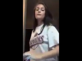best пошлая девочка молодые школьница kwaiperiscopeпоказала попу и раздевается на камеру эротика в видео чате sex скайп best