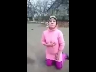 best дала йому за два гуся а оце мені хто натер best