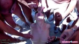 best отсосала на пляже всем кто подходил кончали в рот swallow bukkake glory hole periscope best