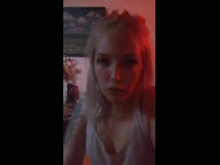 best молодые девушки показывают попки в прямом эфире перископperiscope best