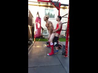 best экстрим парня выебали на спортплощадке видео группы гей пошлятина best