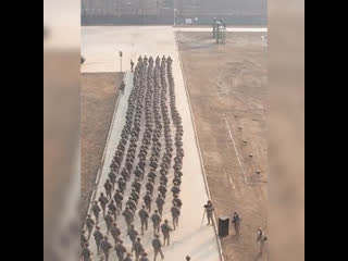best начинается призыв в армию китая всех кто годен к военной службе а это около 20 млн человек best