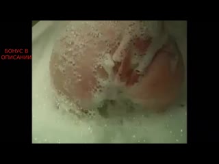 best девушка сосет два члена в ванной пока никто не видит инцест измена минет отсос д best