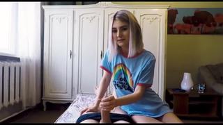 best сестра помогла брату кончить девочка брюнетка блондинка сестра спит подруга сту best