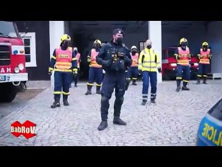 best mo do super gut einz zwei polizei best