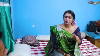 best bade dudh wali paros ki bhabhi ko water mangne ke bahane chod diya when she was alone at home best