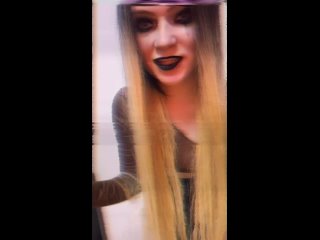 best pov она только что рассталась с бывшим и пошла на рейв чтобы забыться best