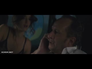 best шарлотта ле бонcharlotte le bon голая грудь секс в фильме большой злой волкфранция2011 best