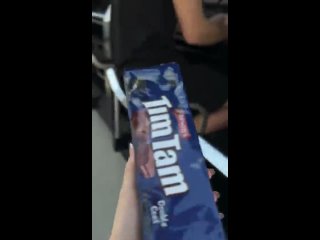 best special delivery from melbourne courtesy of oscarss mum no tim tams were harmed f1 2021 qatar gp friday best