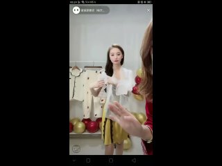 best во время примерки слетел большой лифчик и через тюль видна грудь с сосками 1 размер best