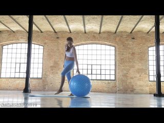 best умело совместили фитнес и секс с элементами footjob best
