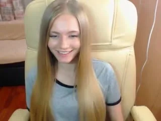 best красотка показывает на камеру грудь и киску студентка голая сиськи попа жопа скайп skype перескоп nude hot 18 best