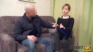 best чувак трахает русскую молодую деу раком на диване за долги по квартире русская речь best