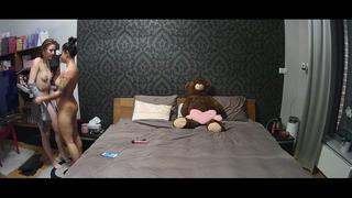 best подруга в гостях у моей жены куколд periscope рогоносец скрытая камера перископ жена лесбиянки измена best