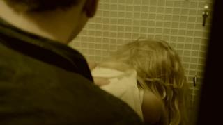best брат случайно трахнул родную сестру в туалете клуба случайный инцест ебет пьяную сестру дала брату кончил сестре в best
