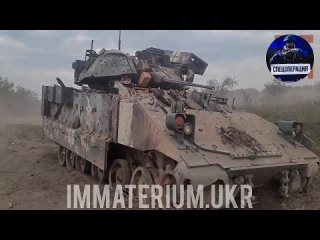best та сторона украинцы вытянули разбитый в хлам bradley с линии боевого соприкосновения best