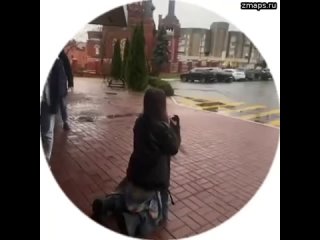 best полиция задержала невменяемую проститутку блогершу в брянске за то что она сожгла свой паспорт в но best