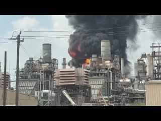 best пожар на нефтеперерабатывающем заводе shell недалеко от хьюстона best