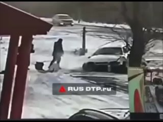 best в приморье mark ii вылетел с дороги и снёс столб три автомобиля столкнулись после чего один из них toyota mark ii best