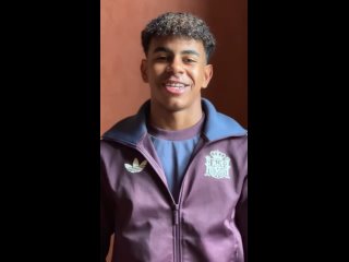 best ламин ямал следит за матчами юношеской сборной испании u17 на чемпионате мира и желает им удачи best