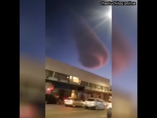 best странное небесное явление замечено сегодня вечером в небе над кейптауном южная африка best