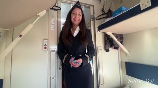 best позвал проводницу в поезде в своё купе и трахнул пока у нее был перерыв best