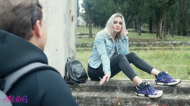 best застукал подружку с сигаретой на перемене belleniko caught a girlfriend with a cigarette at recess анал anal gape best