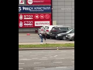 best минчане проучили лукашистку разбивавшую ногами лампадки в память о романе бондаренко 1 best