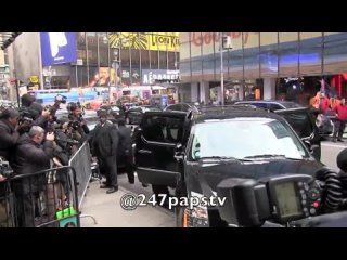 best ким приехала на передачу good morning america 26 марта 2013 года в нью йорке best