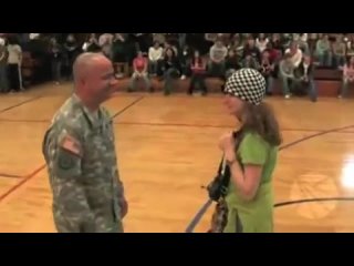 best папа неожиданно вернулся с войны выражения искреннего неприкрытого счастья best